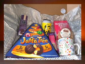 Festive Teatime Treatbox - Christmas Tea Time Hamper